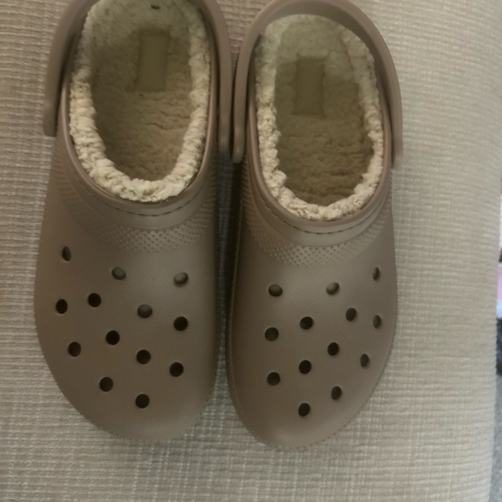 CROCS Tan Cozy Slippers with Sherpa Lining